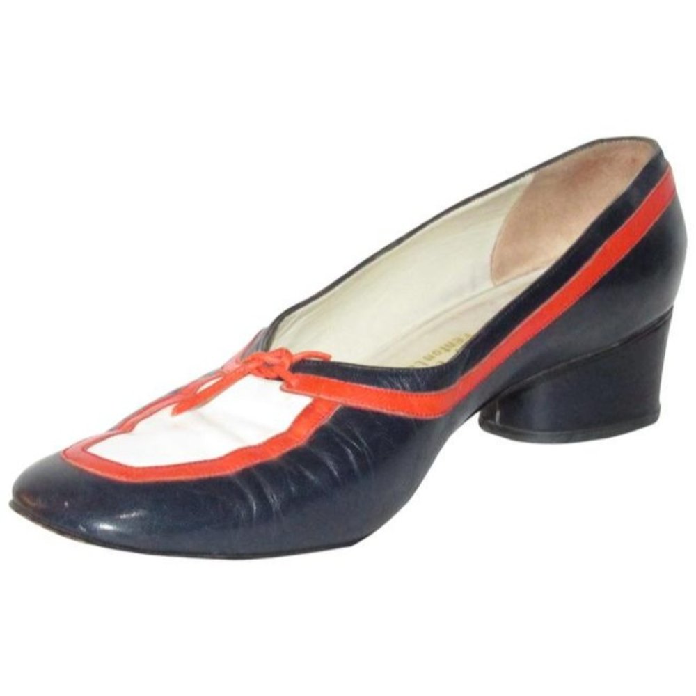 Saks Fifth Avenue MOD Navy & Red White Accent Pump